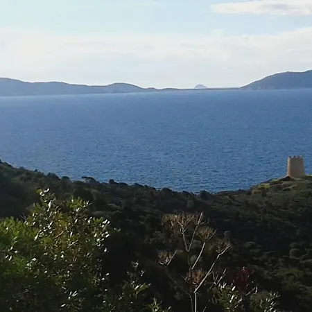 Holiday home Su Furriadroxu Tuerredda *