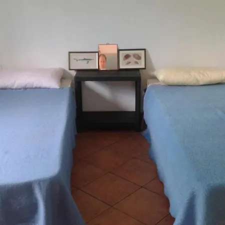 Su Furriadroxu Tuerredda Tatil Evi