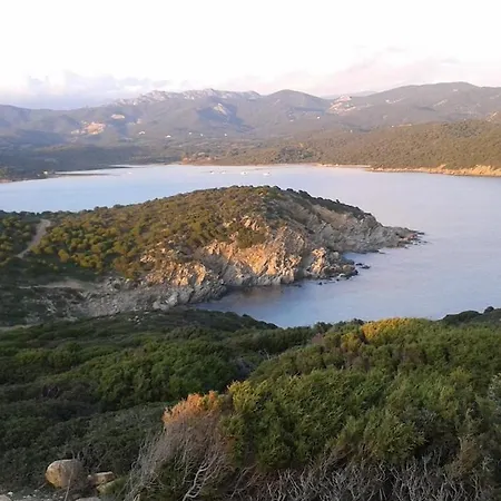 Su Furriadroxu Tuerredda Holiday home *